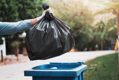 Cách Chọn Túi Rác Phù Hợp Cho Gia Đình Và Doanh Nghiệp – Tiện Lợi, An Toàn, Bảo Vệ Môi Trường
