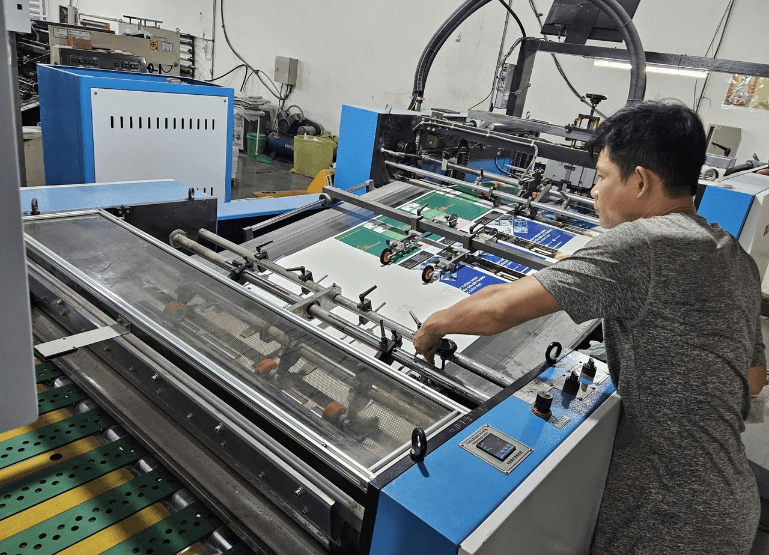 Quy trình triển khai sản xuất và in ấn chuyên nghiệp tại Túi Đựng Rác Giá Tốt