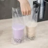 Túi nhựa đựng hai ly cafe tiện lợi cho quán đồ uống 6 Cung cấp túi nhựa đựng hai ly cafe giá sỉ, hỗ trợ giao hàng toàn quốc