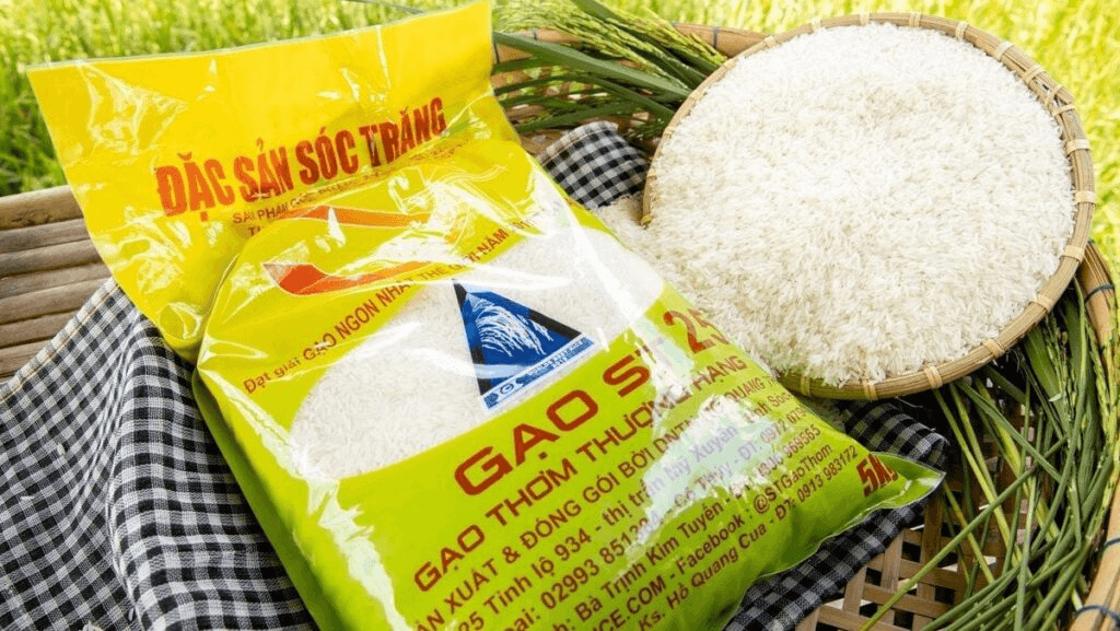Bao bì đựng gạo đa dạng kích thước thiết kế theo yêu cầu 11 Bao gạo 25kg truyền thống