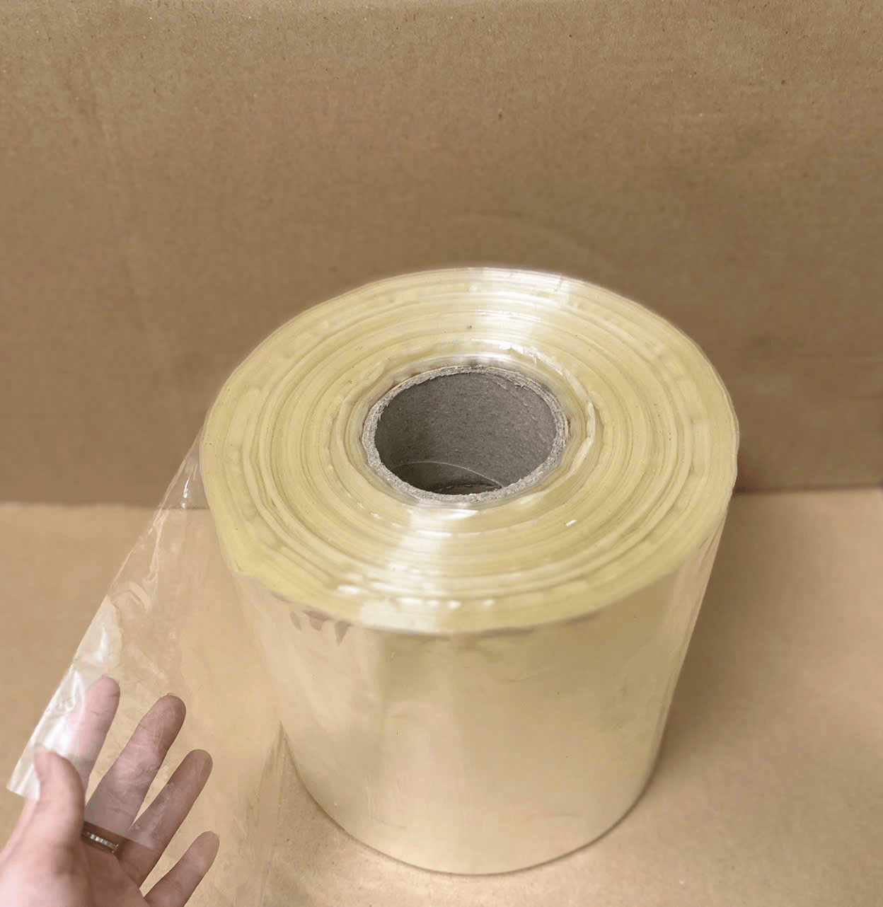 Màng co nhiệt chất lượng cao bảo vệ hàng hóa tối ưu 8 Màng co nhiệt PVC