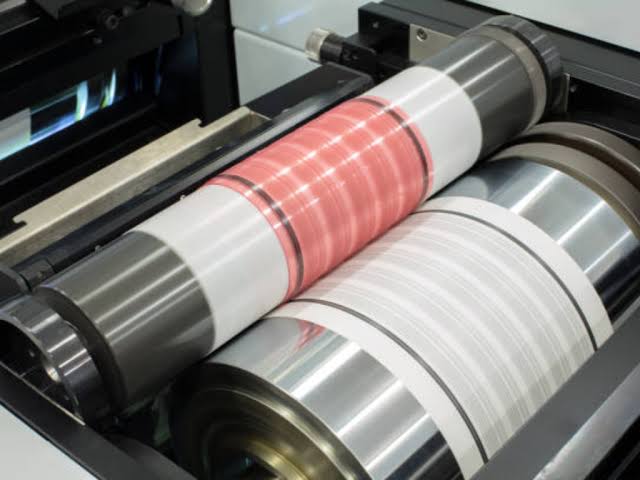 In flexo là gì và lý do công nghệ này thống trị ngành in ấn hiện đại 6 Lựa chọn in flexo khi nào là hợp lý nhất?