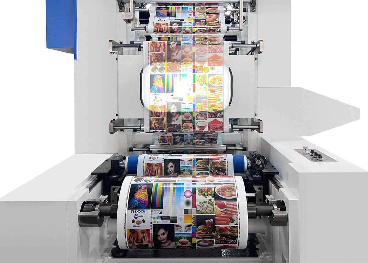 Sự khác biệt căn bản giữa in Flexo Web hẹp và Web rộng về khổ in 