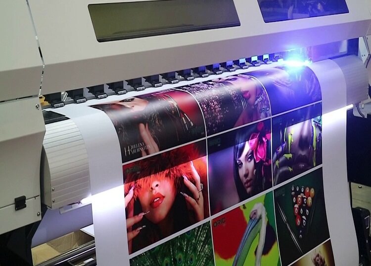 Mực in UV là gì và những ưu điểm vượt trội trong in ấn hiện đại 7 Vai trò của mực in UV trong kỷ nguyên in ấn mới 1